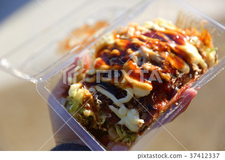 Okonomiyaki 37412337