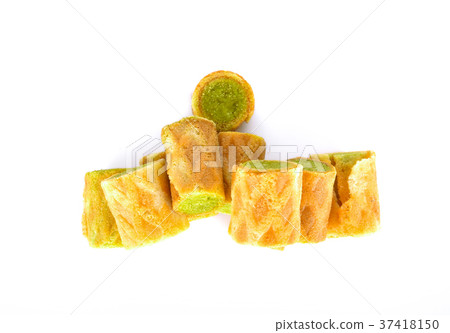 Wafer filling green tea on white Background Wafer filling green tea on white Background 37418150