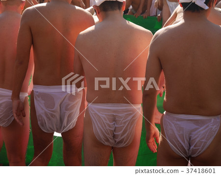 男人回來了 37418601