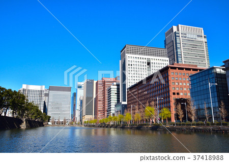 巴巴遠野丸之內建築集團 巴巴遠野丸之內建築集團 37418988