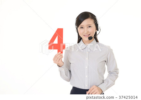 Operator with numbers Operator with numbers 37425014