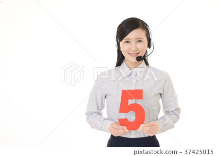 Operator with numbers Operator with numbers 37425015