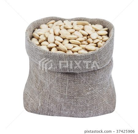 White kidney beans in bag isolated on white White kidney beans in bag isolated on white 37425906