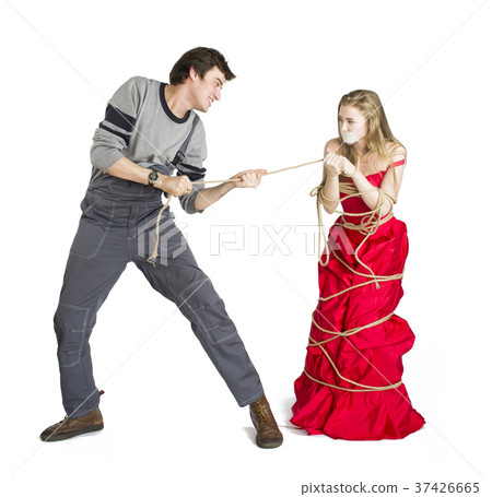 Concept of mesalliance and unequal match. 37426665
