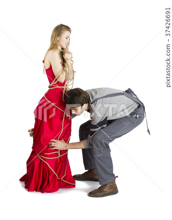 Concept of mesalliance and unequal match. 37426691