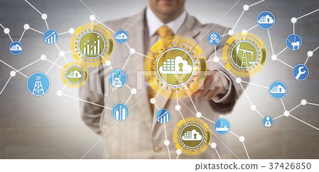 Operator Managing Energy Via Cloud Container 37426850