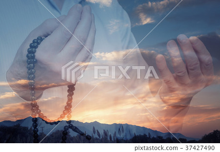 Praying for heaven Praying for heaven 37427490