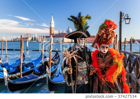 Colorful carnival masks in Venice, Italy 37427534