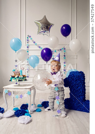 child in the day of birth one year child in the day of birth one year 37427549