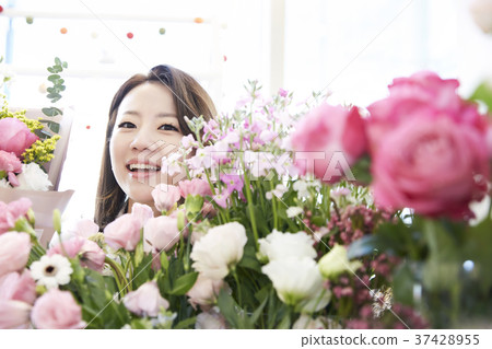Florist, florist, young woman, korean 37428955