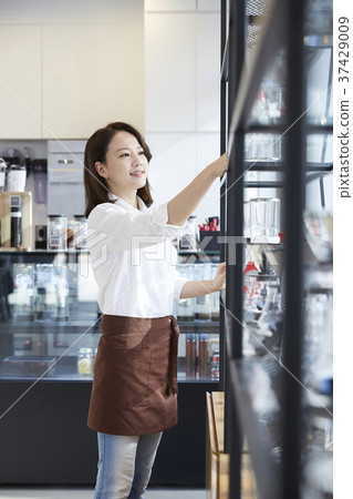 咖啡廳，咖啡師，韓國菜 37429009