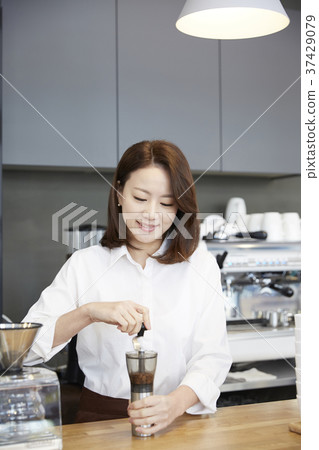 咖啡廳，咖啡師，韓國菜 37429079
