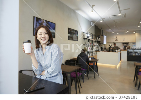 Cafe, Rest, Young woman, Korean 37429193