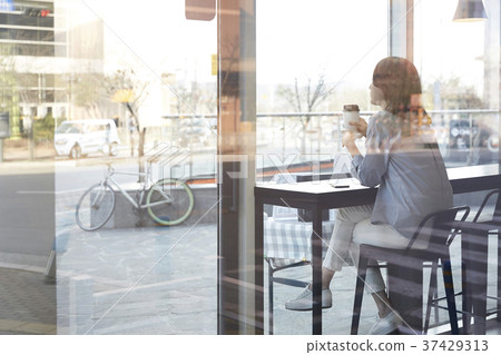Cafe, Rest, Young woman, Korean 37429313