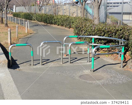 Sidewalk access fence 37429411