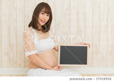 產婦孕婦二十多歲 產婦孕婦二十多歲 37434938