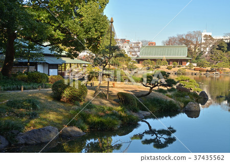 Kiyosumi garden: Oizumi water Kiyosumi garden: Oizumi water 37435562