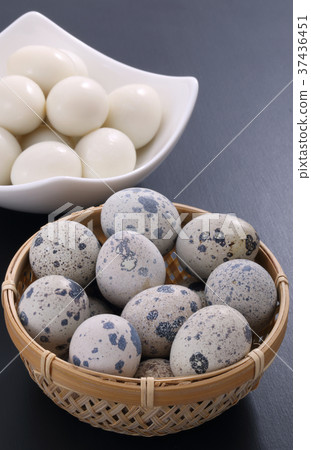 Quail eggs 37436451