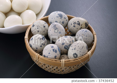 Quail eggs Quail eggs 37436452