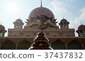 Islamic temple 37437832