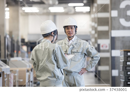 工廠和工人 工廠和工人 37438001