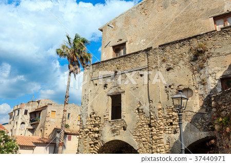 Fiumefreddo Bruzio town, Calabria, Italy 37440971