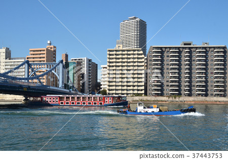Downtown town walk: Kiyosu Bridge National Important Cultural Property (Building) Downtown town walk: Kiyosu Bridge National Important Cultural Property (Building) 37443753