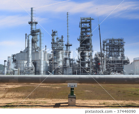 the pipe line with oil refinery industry plant the pipe line with oil refinery industry plant 37446090