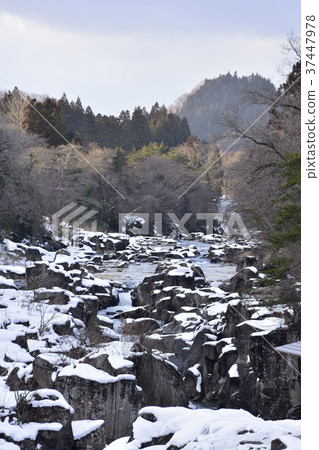 Winter's Seki River Winter's Seki River 37447978