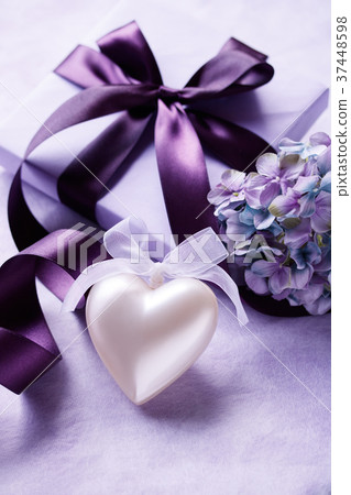 禮物珍珠白的心臟 37448598