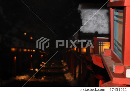 Kinto shrine in winter 37451911