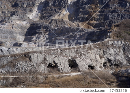 Town of lime Town of lime 37453256