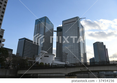 看東京都市風景，日本的Harumi方向 37454156