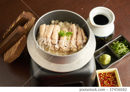 Kaomangai風格鍋飯 37456082