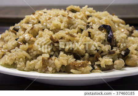 Taiwanese rice with rice 37460185