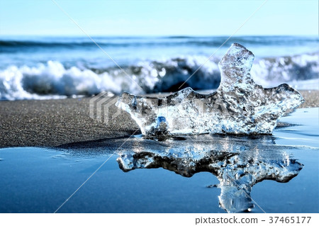Otsu coast jewelry ice of winter Otsu coast jewelry ice of winter 37465177