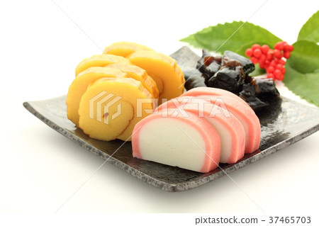 New Year dishes  37465703