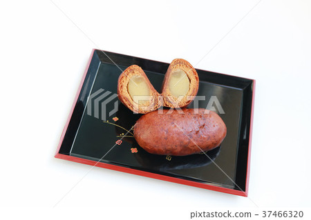Karintō Manju 37466320