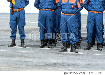 Arrange fire brigade Arrange fire brigade 37468196