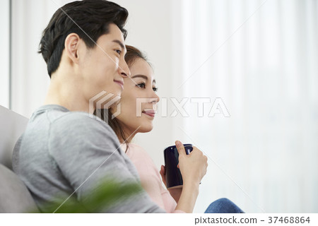 Couple, couple, korean 37468864
