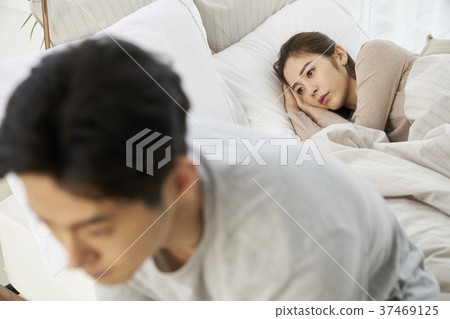 Couple, couple, korean 37469125