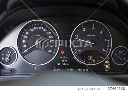 Instrument panel, car 37469588