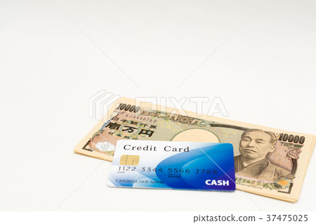 Cash and credit card 37475025