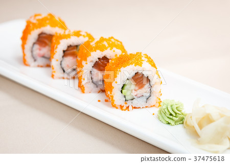 Flying fish roe maki Flying fish roe maki 37475618