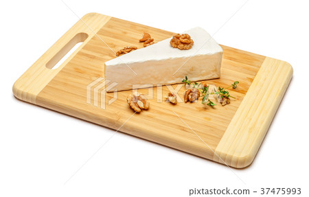 brie or camambert cheese on white background 37475993