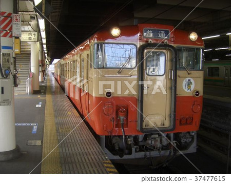 JR East Kiha 40 1003 Utsunomiya Station JR East Kiha 40 1003 Utsunomiya Station 37477615