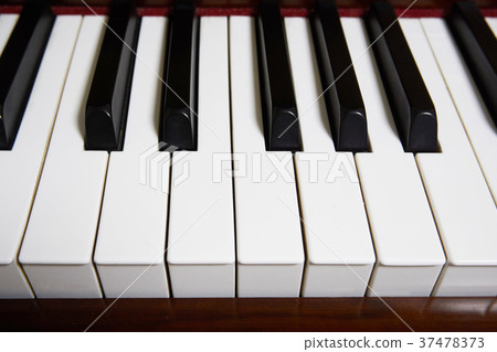 piano keyboard taken close up. 37478373