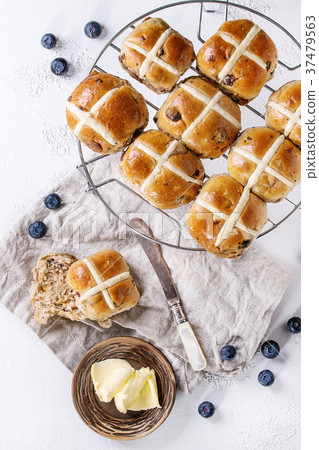 Hot cross buns Hot cross buns 37479563