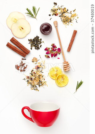 Beautiful and delicious dried tea leaves with Beautiful and delicious dried tea leaves with 37480019