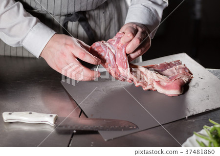 Rare lambs ready for marinade with rosemary 37481860